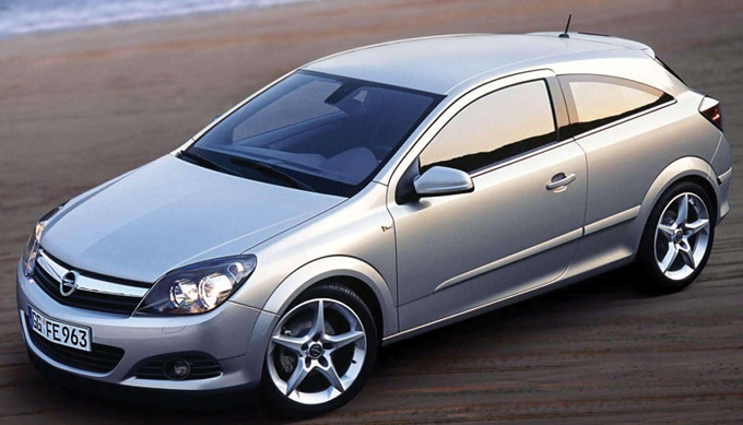 Opel Astra GTC