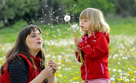 Tratamentul alergiilor la copii prin remedii folclorice: cum să tratați o alergie la un copil