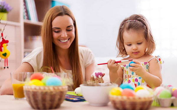 Bright Easter: cum să vă pregătiți pentru sărbătoare împreună cu copilul