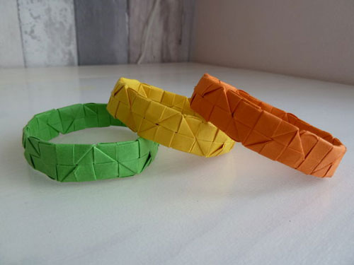 Bratara Origami din pătrate