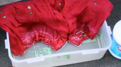 Cum sa faci blugi de la pantaloni scurti