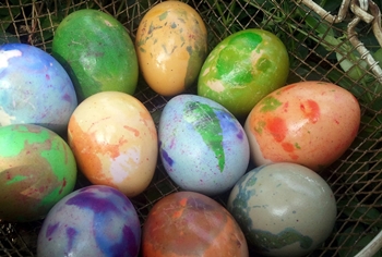 Cum să pictezi ouăle pentru Paște, instrucțiuni pas cu pas cu fotografie