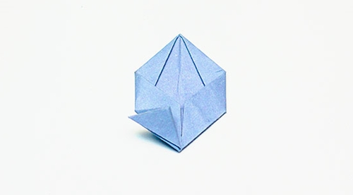 Cum sa faci o floare de origami cu mainile tale