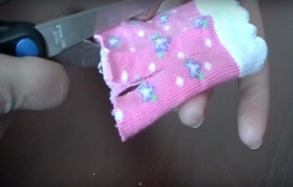 Cum sa coaseti hainele papusa cu mainile proprii