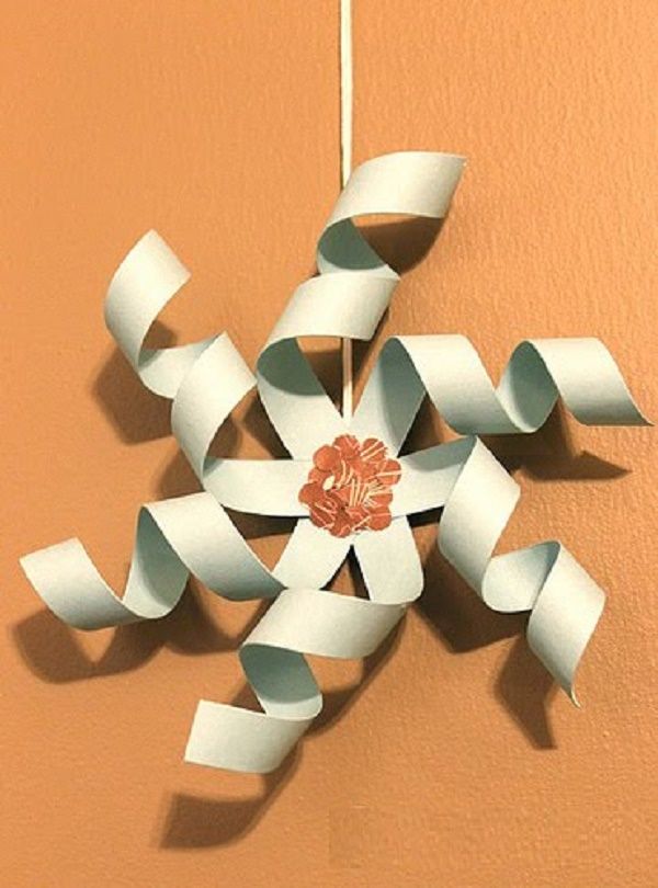 Frumoase fulgi de zăpadă pentru Anul Nou din 2017 cu propriile lor mâini de hârtie - diagrame și fotografii în etape. Cursuri de masterat pentru copii pe fulgii de zăpadă mari în tehnica origami