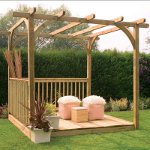 Pergola cu mâinile proprii