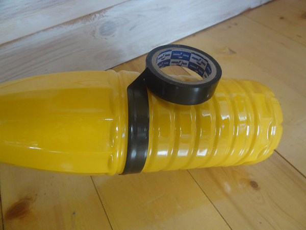 Noi meserii din sticle de plastic cu mâinile lor pentru grădină și livadă
