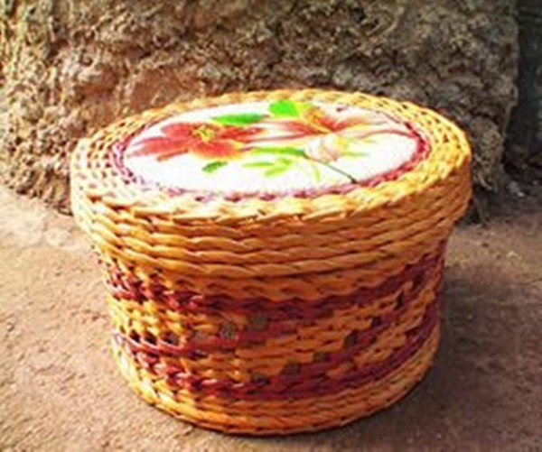 Țesut din tuburi de ziare pentru începători