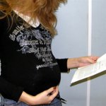 Poate o femeie însărcinată să fie concediată?