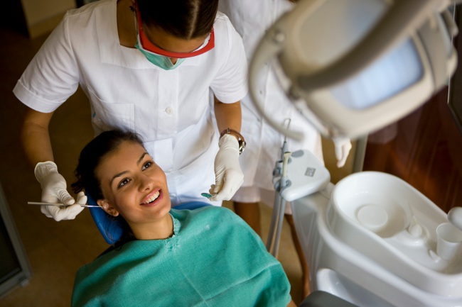 Profesie dentist