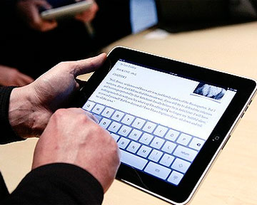 Ce este mai bine: tabletă sau laptop?