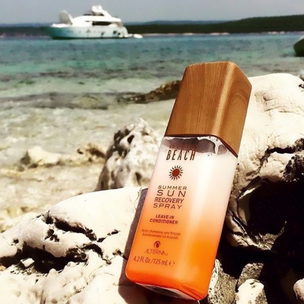 Alterna Bamboo Beach Collection pentru bucle sănătoase