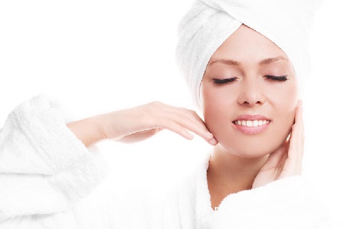 Cremă pentru pielea tânără: este necesar, așa cum spun cosmeticii?