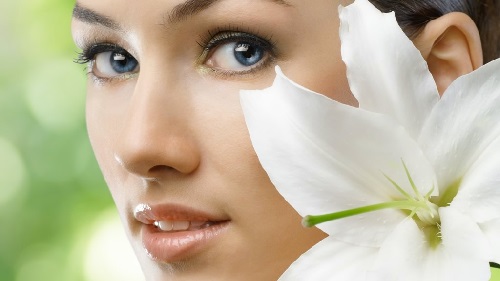 Cremă pentru pielea tânără: este necesar, așa cum spun cosmeticii?