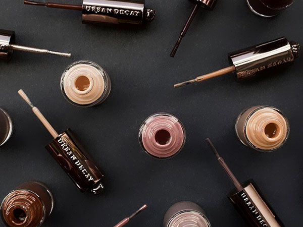 Nud lux: o colecție de lacuri Urban Decay Naked 2016