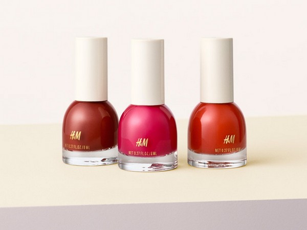 Focuri de artificii de toamnă: colecția de lacuri H & M Beauty