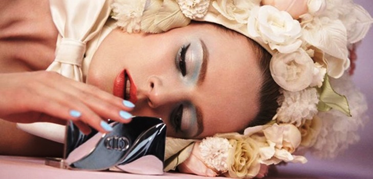 Festive make-up pentru 8 martie