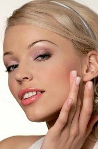 Festive make-up pentru Ziua Îndrăgostiților