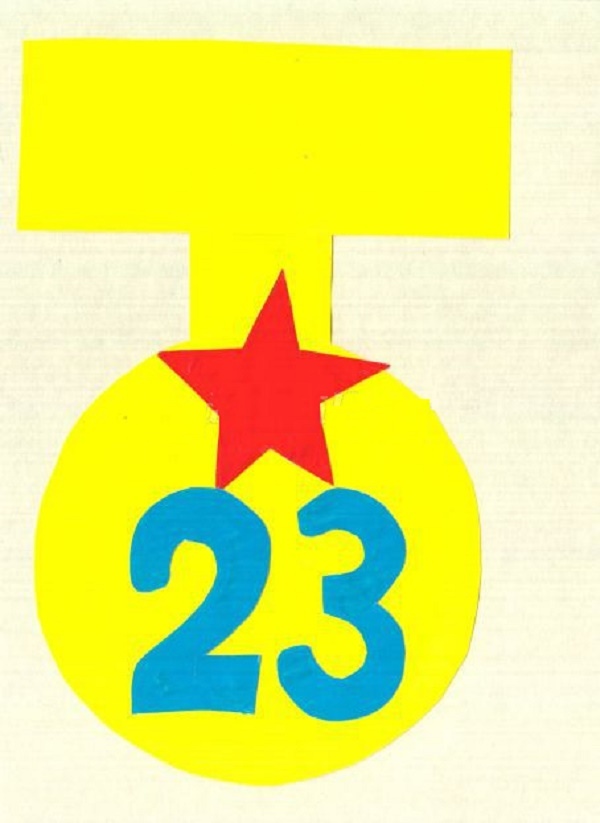 Aplicarea pe 23 februarie, mâinile proprii