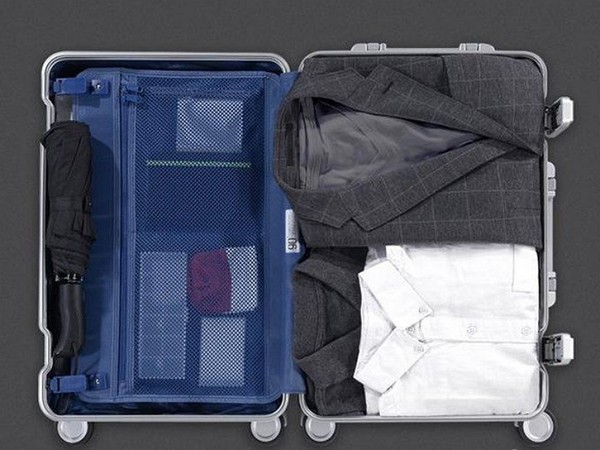 Călătorie sigură: valiză "inteligentă" Xiaomi Smart Suitcase