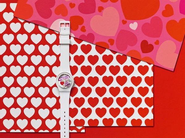Mai multă dragoste: o surpriză de la Swiss Swatch ceas de ceasuri