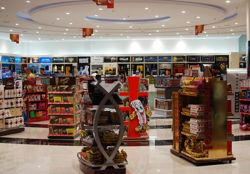 Duty Free este un teritoriu pentru vânzarea fără taxe vamale a mărfurilor. Cum să cumperi ceva fără taxe vamale
