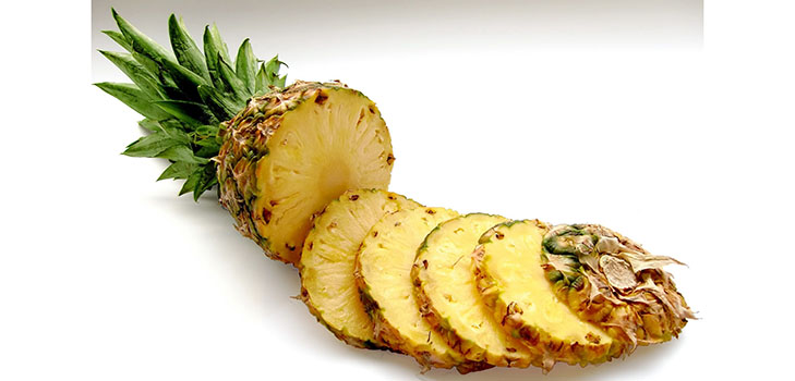Cum sa taie un ananas in mod corespunzator si frumos