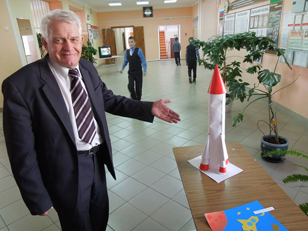 Ora de clasă pentru Ziua Cosmonauticii