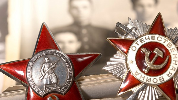Felicitări oficiale și scurte despre colegii Zilei apărătorului Patriei (23 februarie)