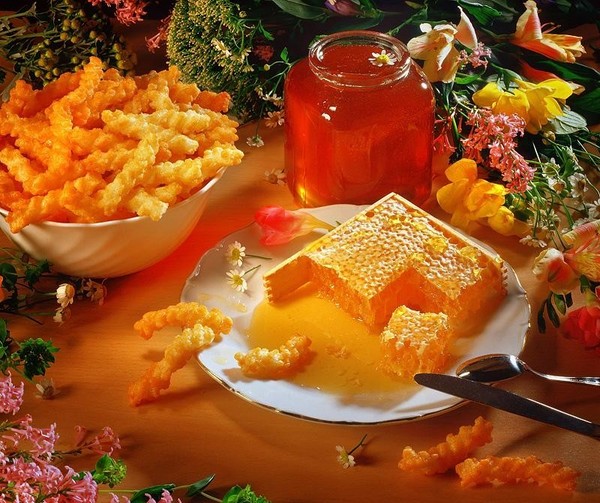 Băi de miere 2016 - istorie, tradiții, semne, conspirații, ritualuri, rugăciuni, felicitări pentru o sărbătoare în versuri, sms-felicitări, poze