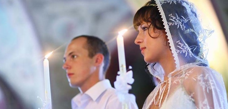 Ceremonia de nuntă în bisericile ortodoxe și catolice
