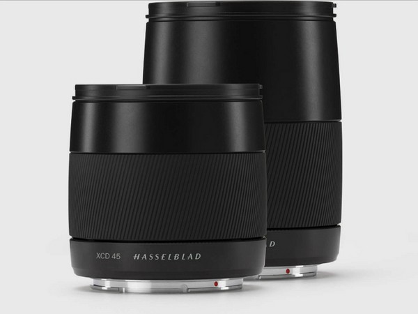 Primul dintre cele mai bune: camera compactă Hasselblad X1D