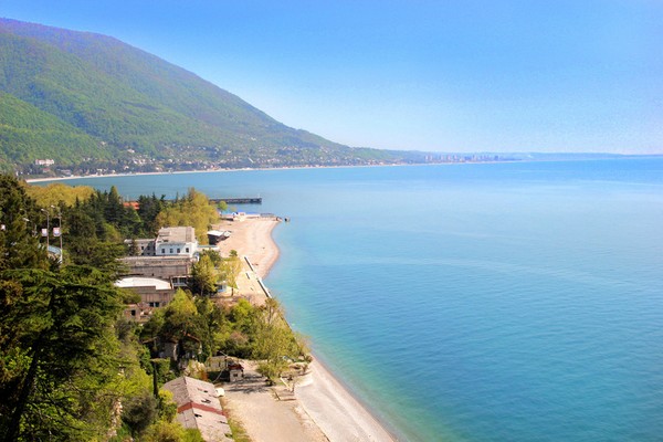 Cum va fi vremea în Abhazia în septembrie 2016? Prognoza centrului hidrometeorologic privind temperatura și temperatura apei din Abhazia pentru luna septembrie și revizuirile turiștilor