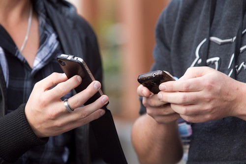Metode de transfer de bani de pe card la telefon