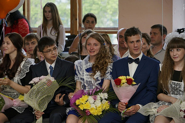 Felicitări felicitări pentru absolvire în anul 2017 pentru clasele a IX-a și a 11-a