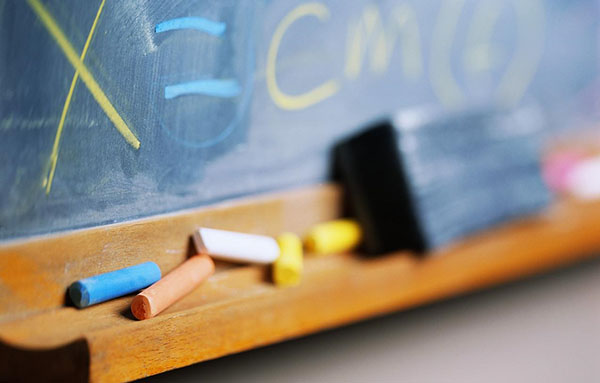 Felicitări pe 1 septembrie 2017 pentru studenți și studenți