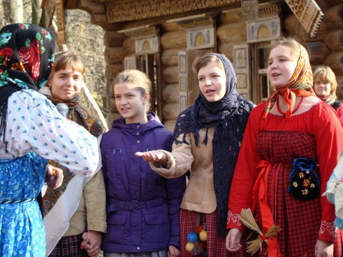 Tradițiile rusești de nunți și confecționarea de mireasă, ritualuri și obiceiuri