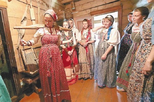 Tradițiile rusești de nunți și confecționarea de mireasă, ritualuri și obiceiuri