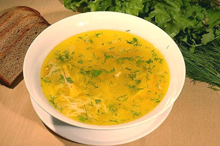 Supă de pui aromată