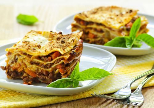 Cina delicioasă și fast festivă pe 23 februarie, lasagna cu ciuperci