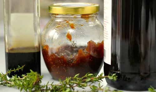 Homemade vin din gem fermentat