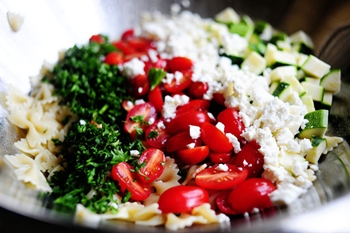 reteta pentru o salata interesanta cu dovlecei