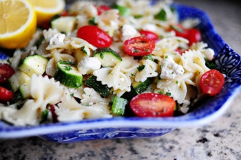 reteta pentru o salata interesanta cu dovlecei
