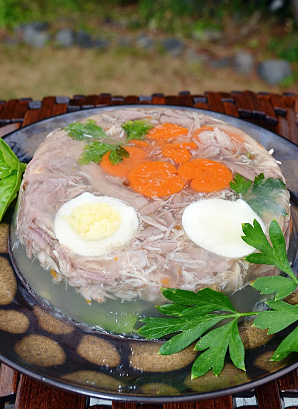 Retete de frig cu fotografii luate pas cu pas - din carne de porc, coada, carne de vita, picioare de pui, cu gelatina