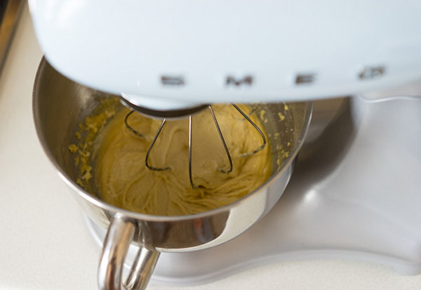 O reteta rafinata: o rola cu crema cremoasa
