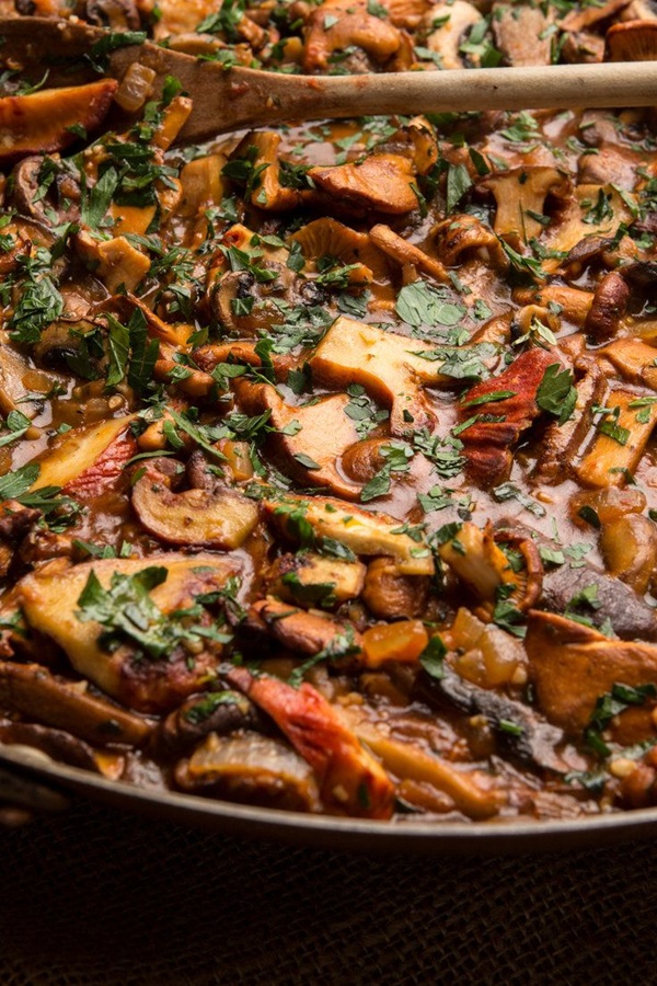 Cum să gătești chanterelles într-o tigaie
