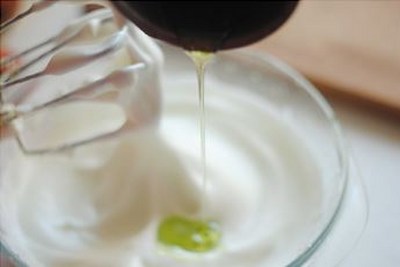 Cum să gătești meringue, o rețetă delicioasă cu o fotografie