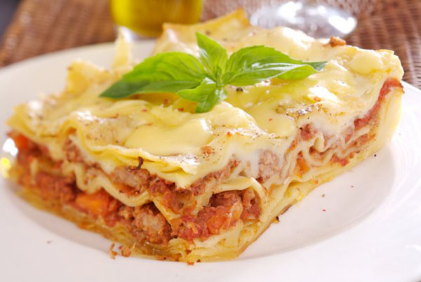 Rețetă pentru lasagna vegetariană picantă de la IKFA