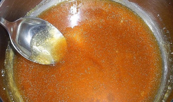 Faceți caramel acasă