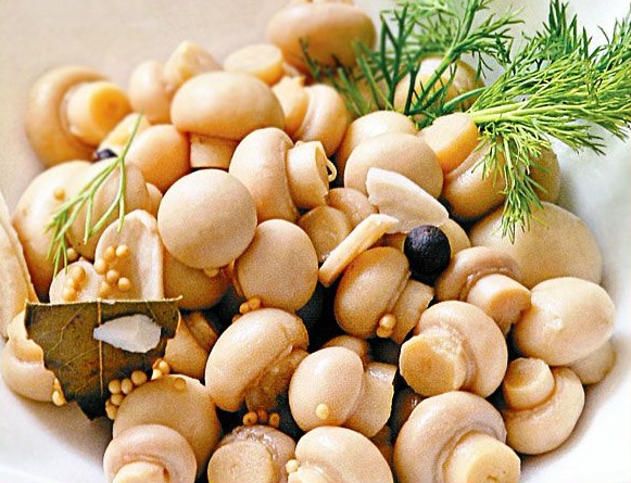 Champignons conserve pentru iarna, reteta delicioasa Champignons conserve pentru iarna, reteta delicioasa